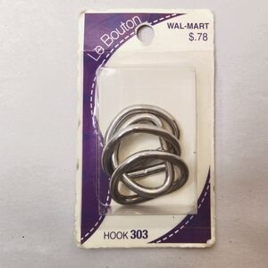 Le Bouton Bottons Hook 303 Silver 4 Count Size 3/4" (19MM)